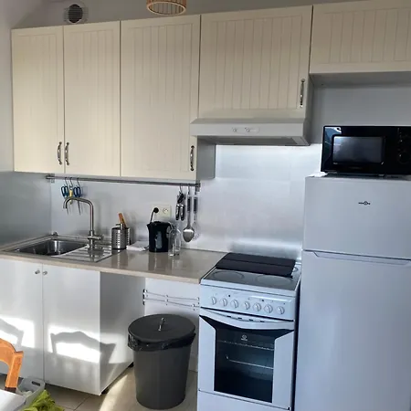 3 Pieces Dans Particulier Appartement